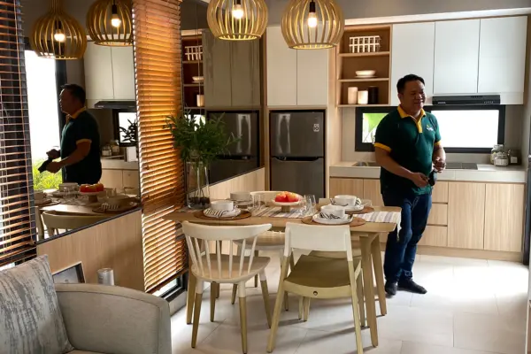Survey lokasi perumahan milenial di Grand Almas Residence